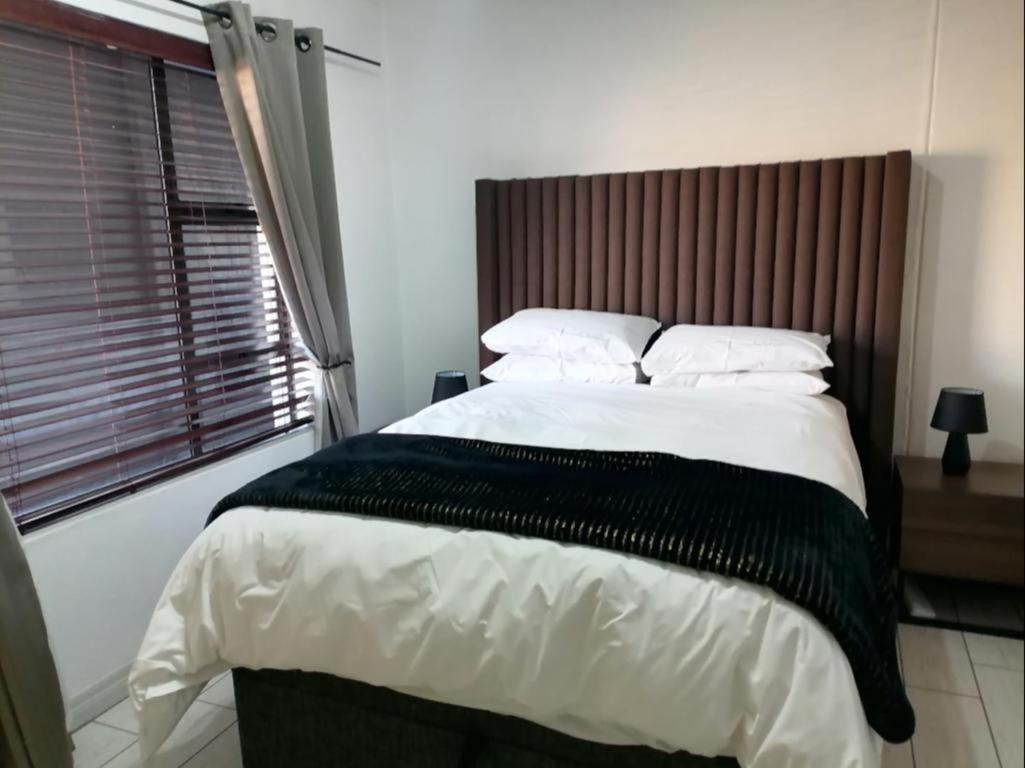 Emabheleni Executive Suites Westpoint Johannesburg Rom bilde