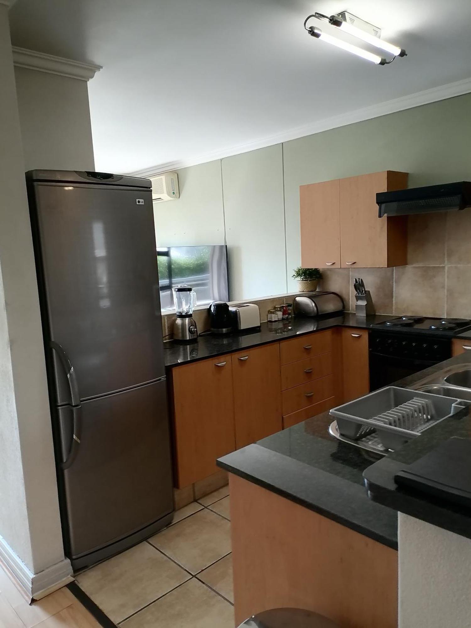 Emabheleni Executive Suites Westpoint Johannesburg Eksteriør bilde